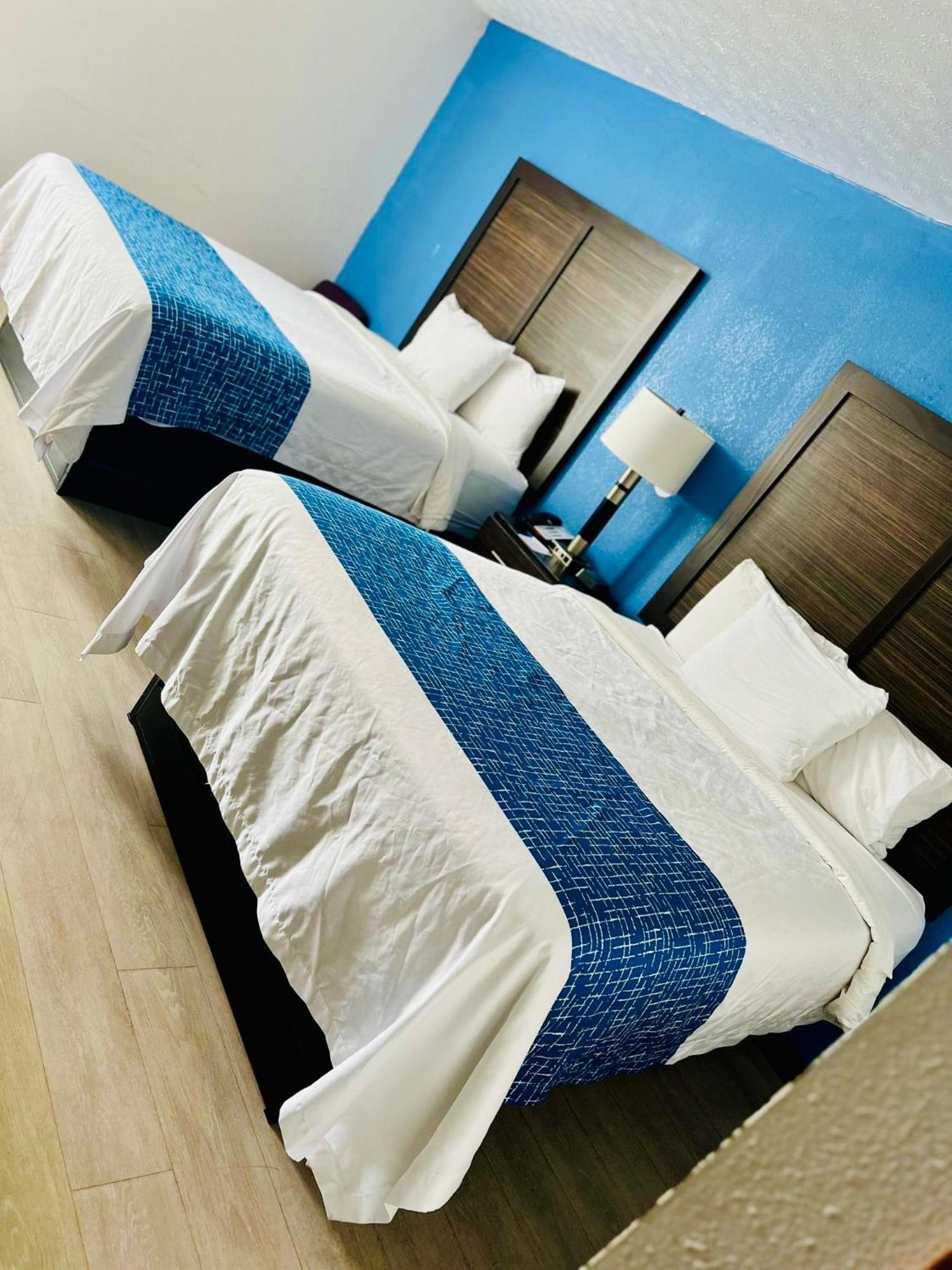 Travelodge By Wyndham Gallipolis エクステリア 写真