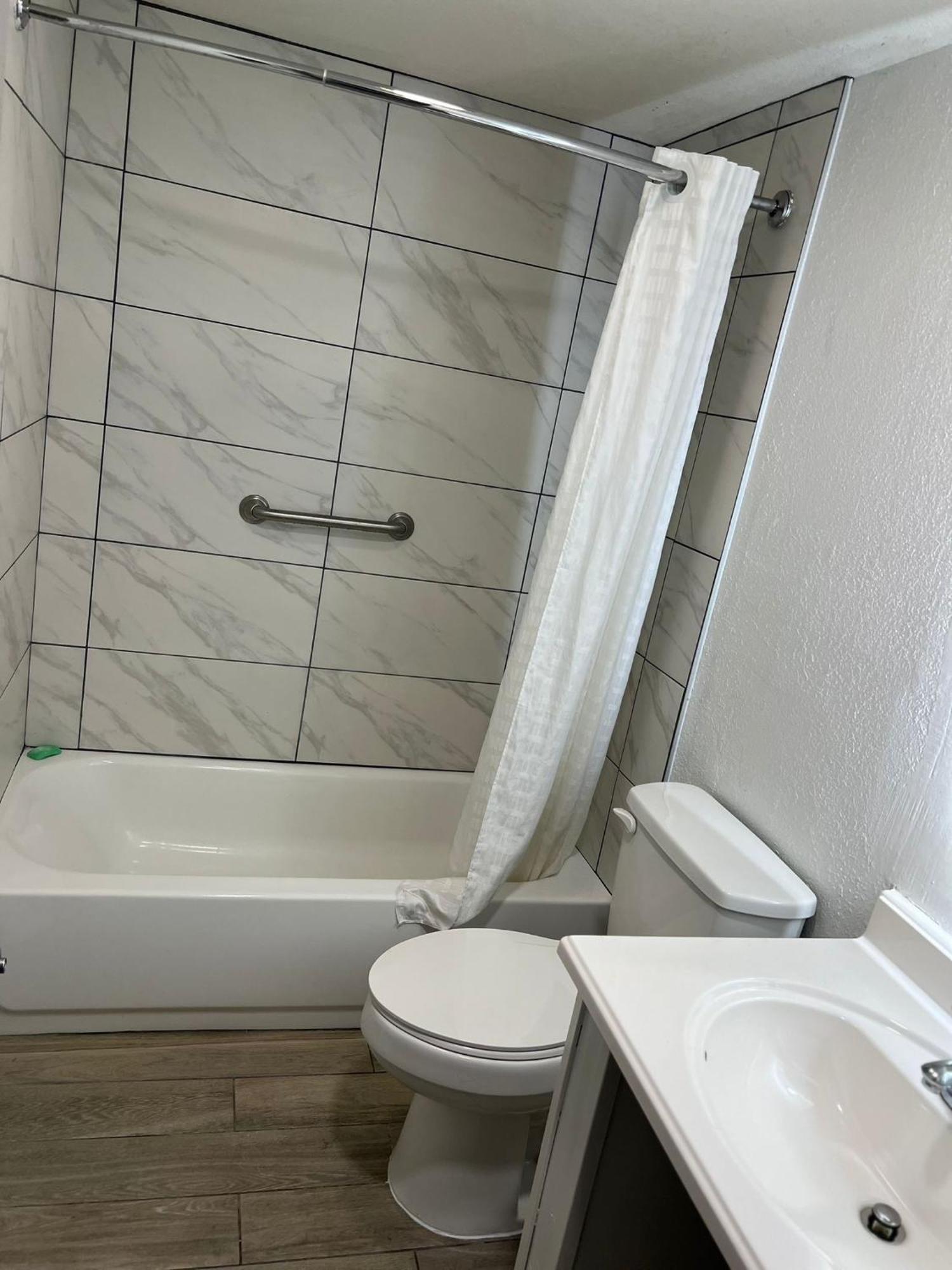 Travelodge By Wyndham Gallipolis エクステリア 写真