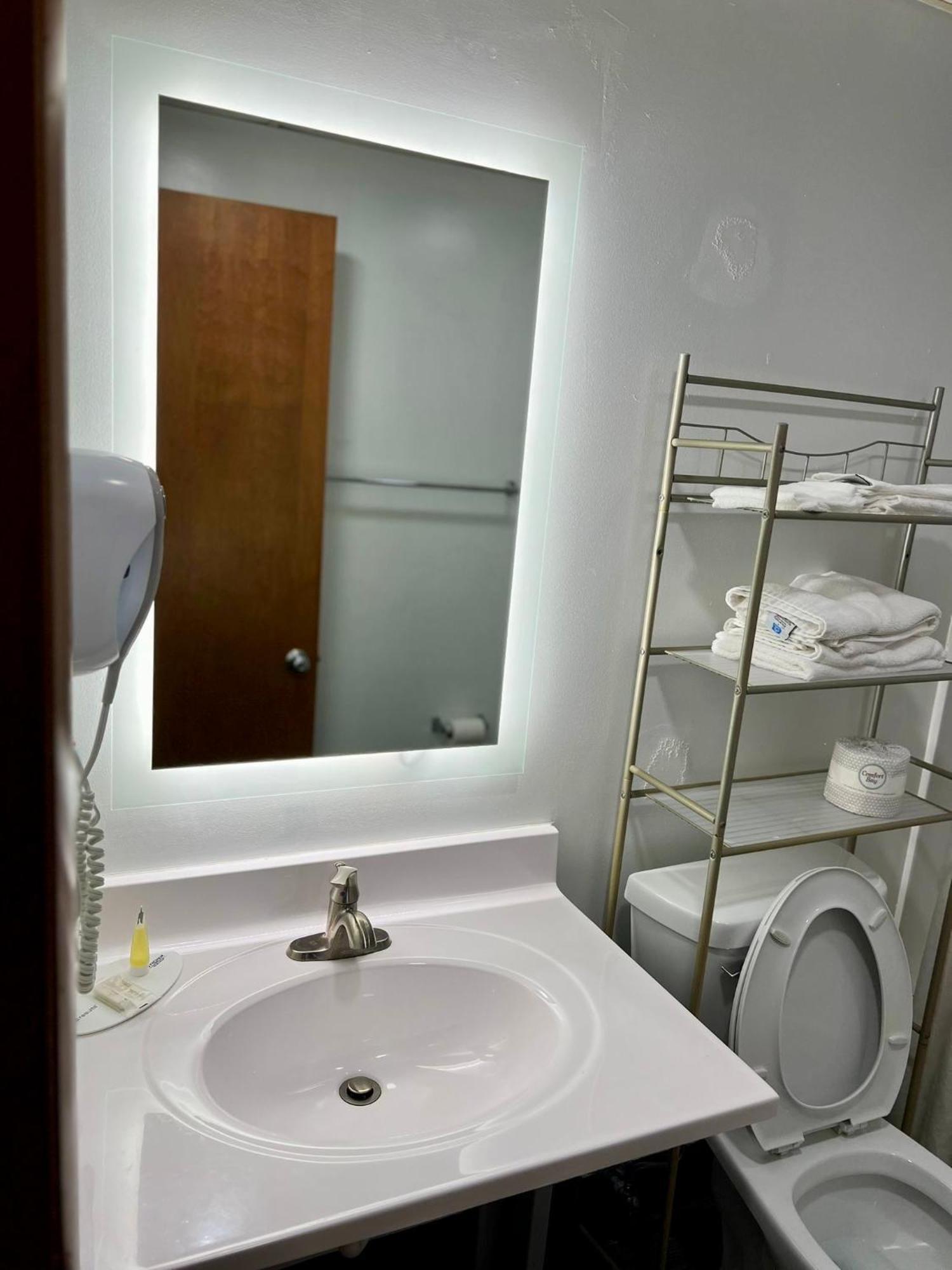 Travelodge By Wyndham Gallipolis エクステリア 写真